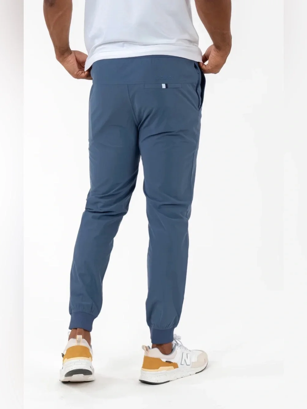 Rhoback Men's Delta Performance Jogger Size Medium M